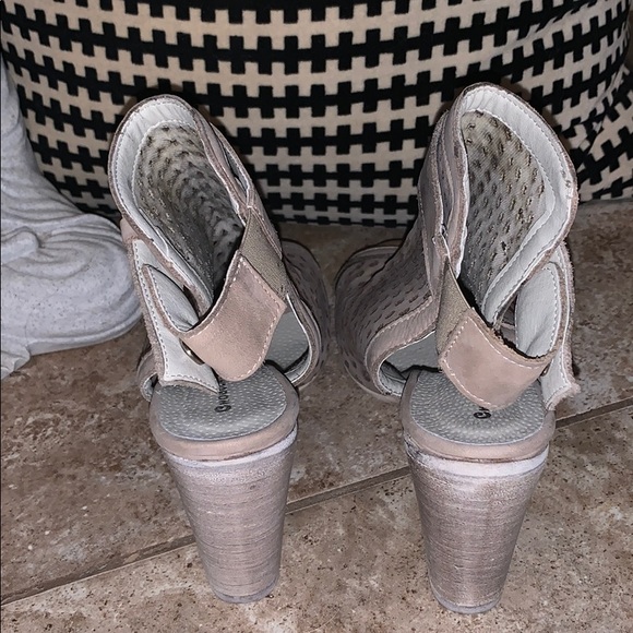 Cameron leather sandal - Picture 5 of 8